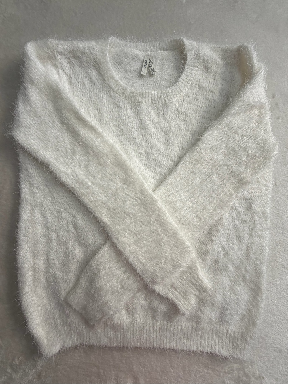 Mudd NWT White Fuzzy Crewneck Sweater